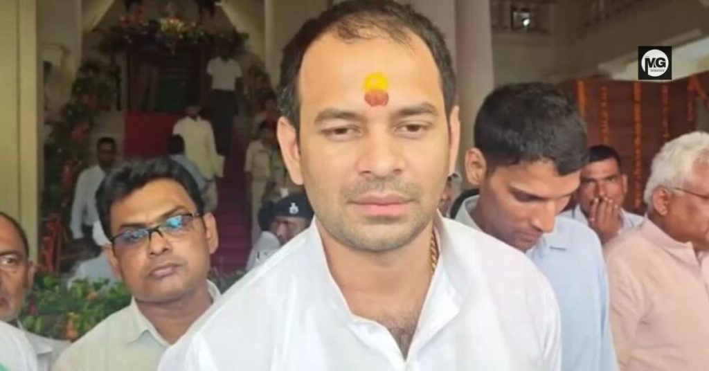राजद विधायक तेज प्रताप यादव सफेद कुर्ता पहनकर